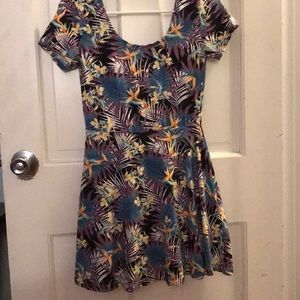 Forever 21 tropical dress (m)